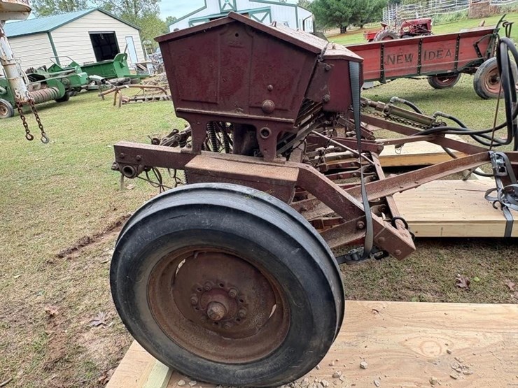 dearborn-peoria-grain-drill-8'-image-2
