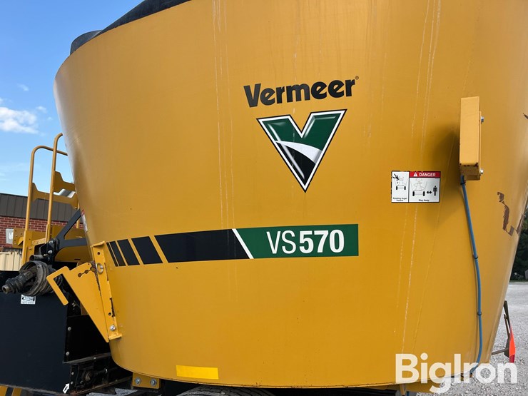 2022-vermeer-vs570-vertical-feed-mixer-wagon-image-20