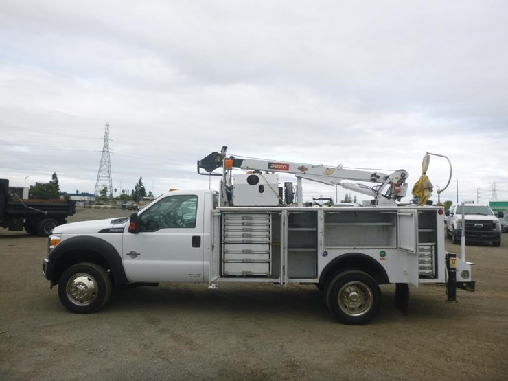 2015-ford-f550-image-6