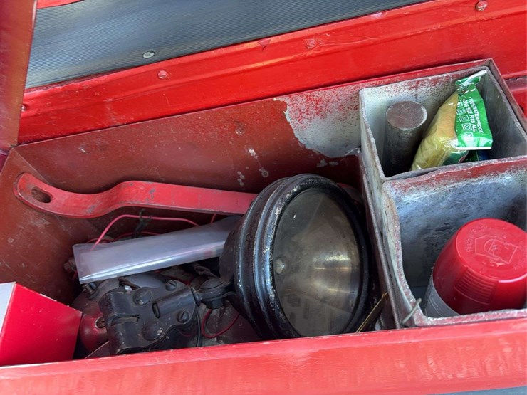1931-chevrolet-fire-truck-image-39
