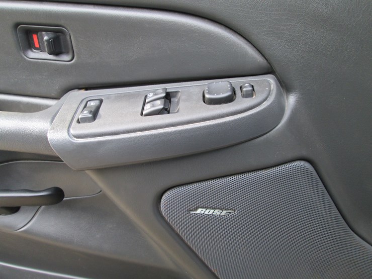 2007-chevrolet-2500hd-image-32