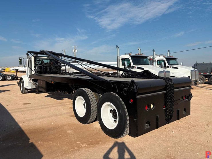 2006-peterbilt-357-image-4