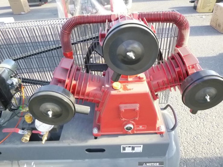 unused-13hp-30-gallon-air-compressor-image-9