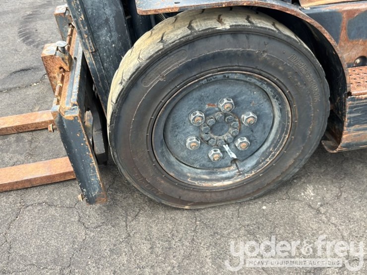 2012-doosan-g25-image-44