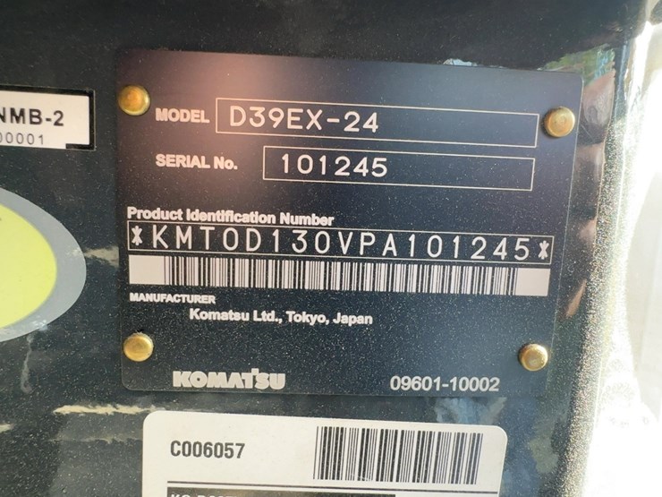 2023-komatsu-d39ex-24-image-39