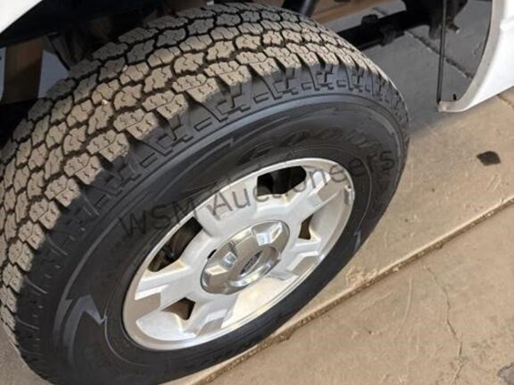 2014-ford-f150-image-9