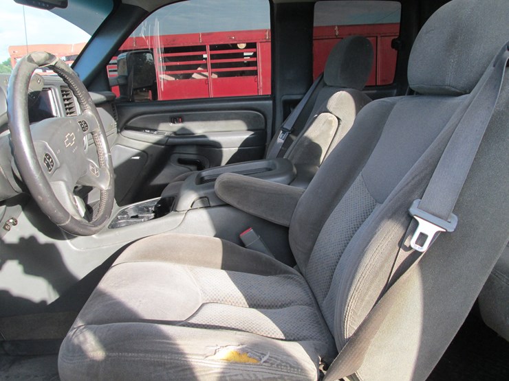 2007-chevrolet-2500hd-image-22