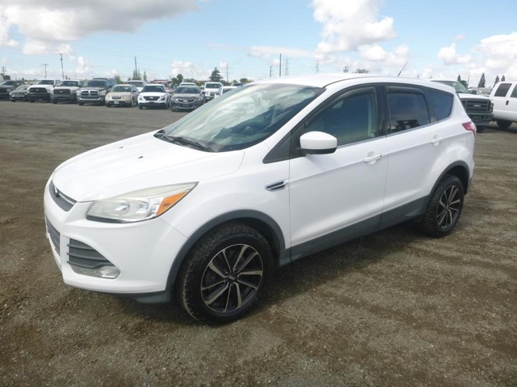 2014-ford-escape-image-1