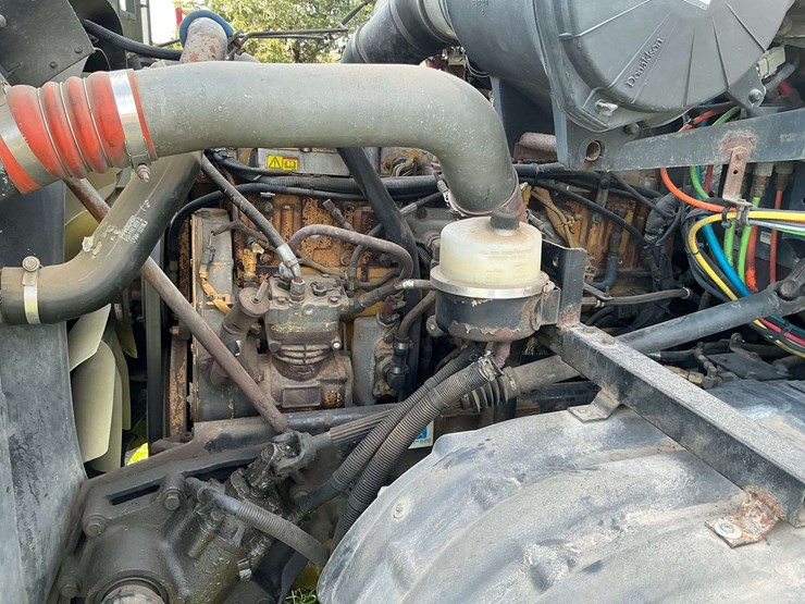 2007-kenworth-t2000-image-12