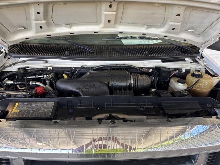 2008-ford-e350-image-16