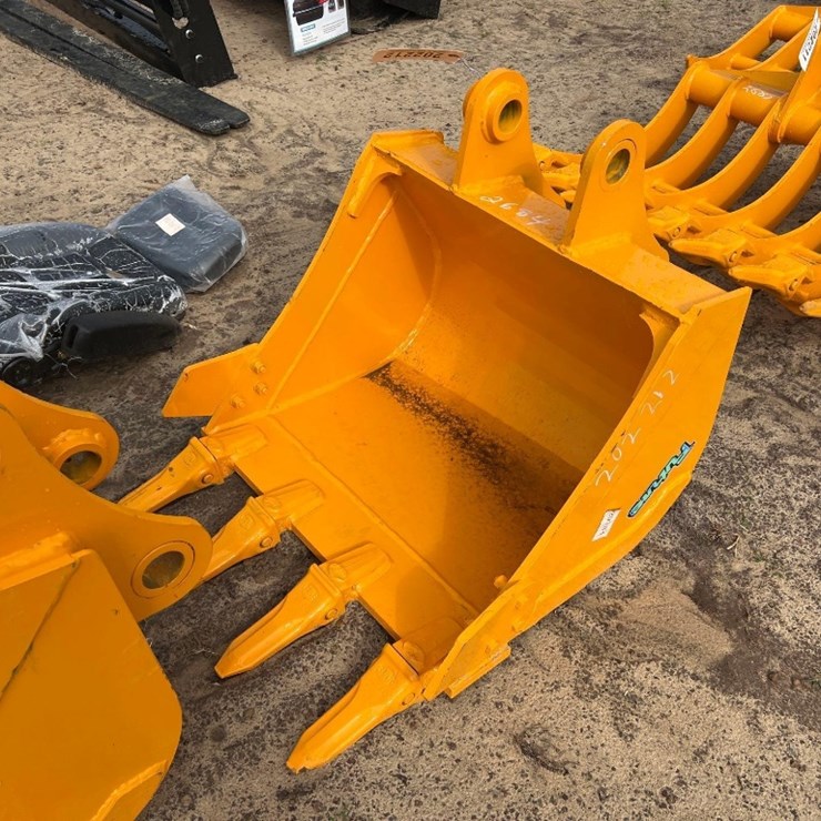 CATERPILLAR 305