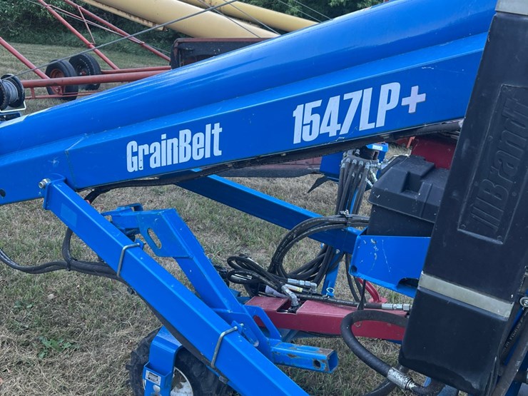 grainbelt-1547-conveyor,-self-propelled,-like-new,-equipped-with-26.5-kohler-gas-twin-cylinder-engine,-excellent-condition-image-7