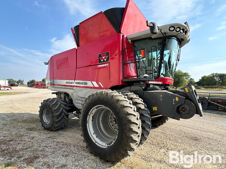 2012-massey-ferguson-9540-image-3