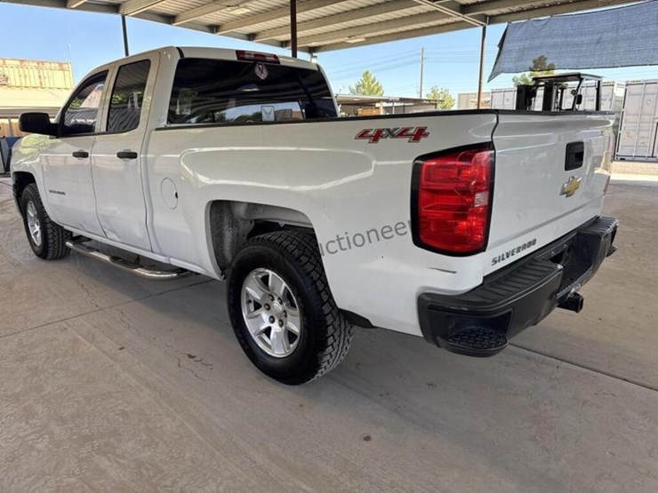 2015-chevrolet-silverado-1500-image-5