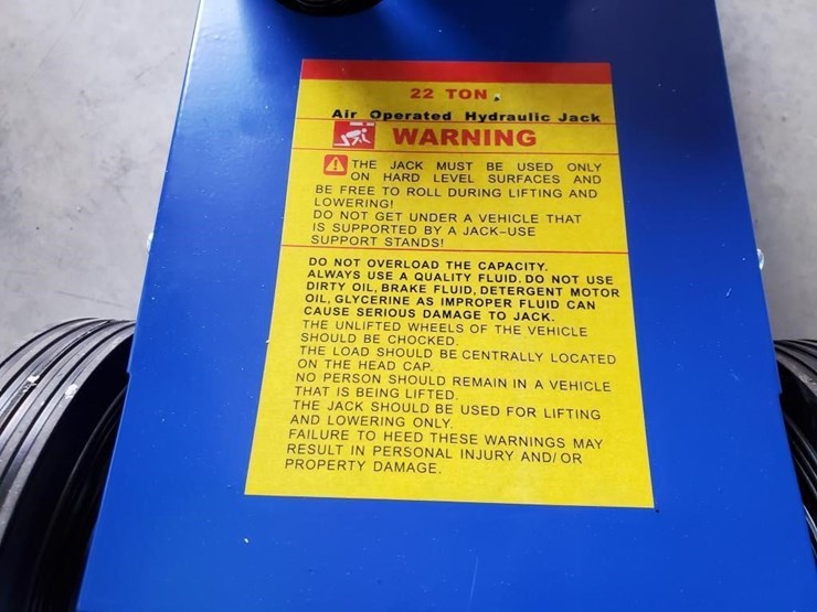 unused-22-ton-air/hydraulic-service-jack-image-4