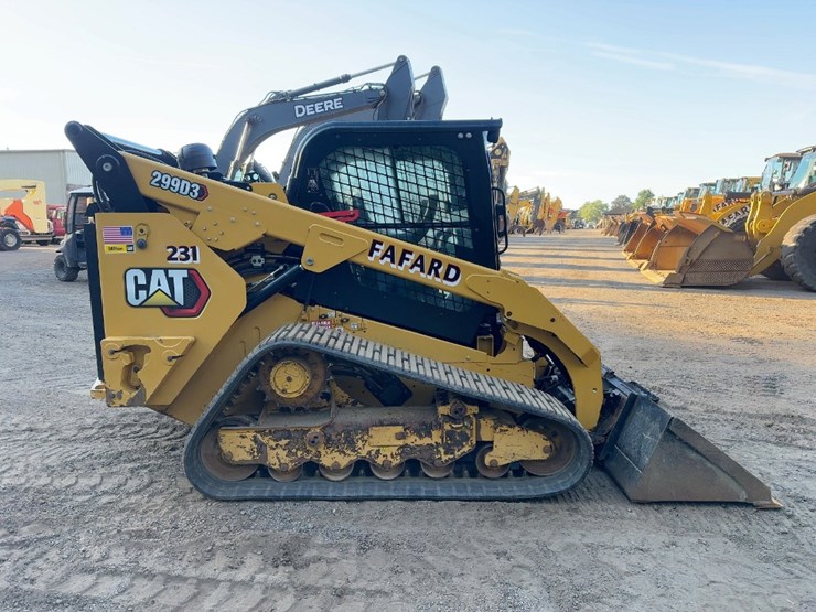 2023-caterpillar-299d3-image-6
