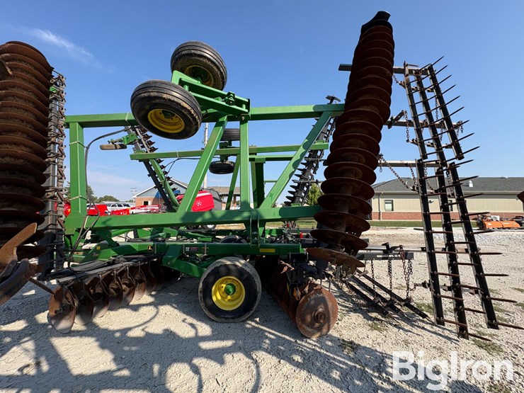 2007-john-deere-637-image-11