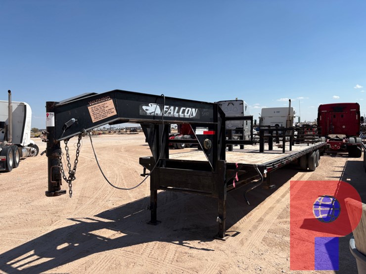 2018-falcon-trailers-40’-x-102”-t/a-gooseneck-tool-transport-trailer-image-7