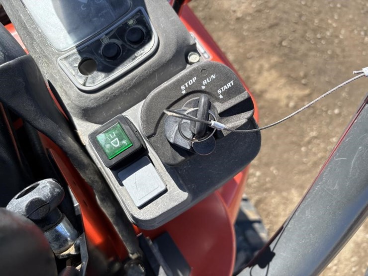 kubota-u17-image-32