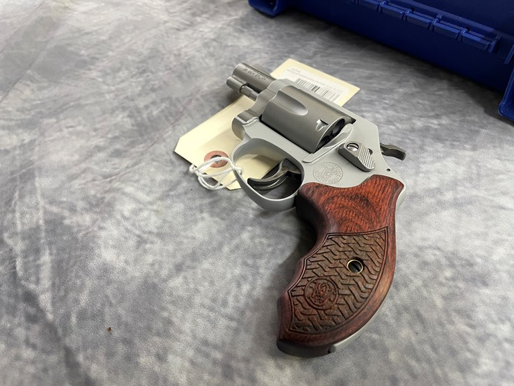 #4031-•-smith-&-wesson-637-performance-center,-sn:-eef5020-image-4
