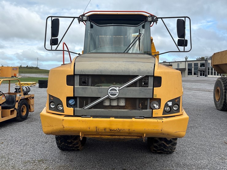 2017-volvo-a25g-image-2