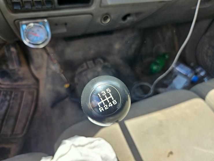 2005-ford-f550-image-44