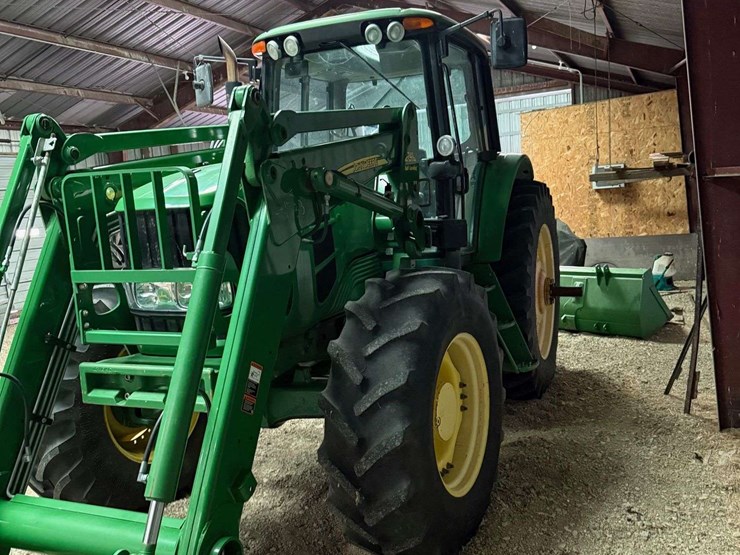 2008-john-deere-7330-image-2