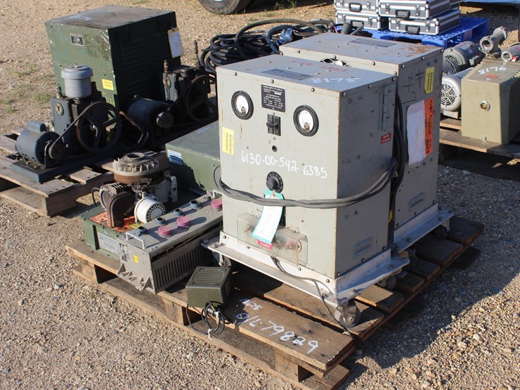 #8175-•-pallet-of-electrical-items-image-2