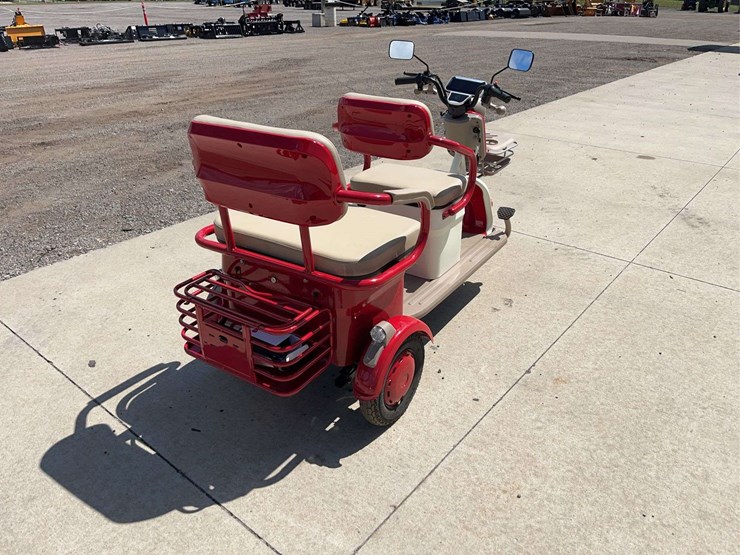 irgc40-electric-tricycle-image-4
