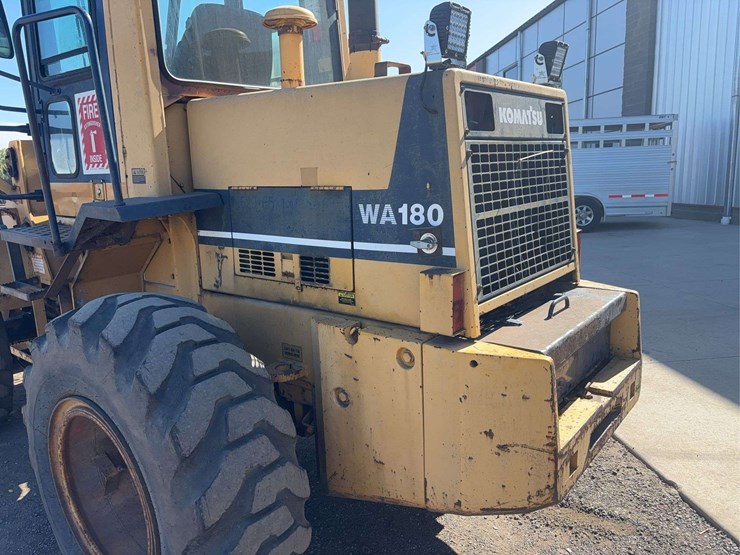 komatsu-180-wheel-loader-image-16