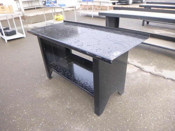 60"x26"x32"-steel-workbench-image-1