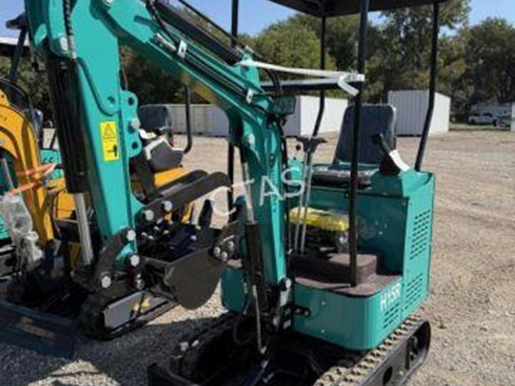 #85-•-mini-excavator---gas---model:-h15r-image-1