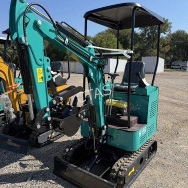 #85 • Mini Excavator - Gas - Model: H15R