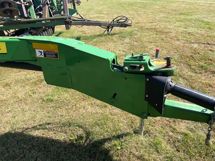 john-deere-s300-image-11
