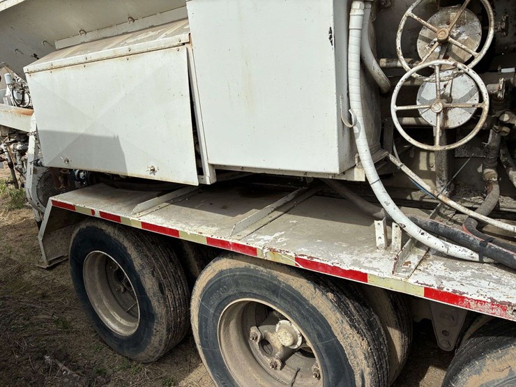 1982-l-2-florig-latex-mixer-trailer-image-18