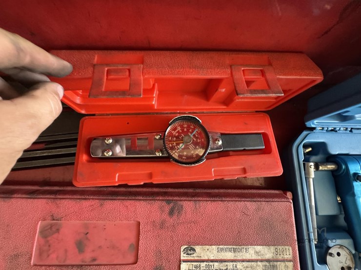 matco-rolling-tool-box-w/sktools-top-chest--fully-matco-rolling-tool-box-w/sktools-top-chest--fully-image-21