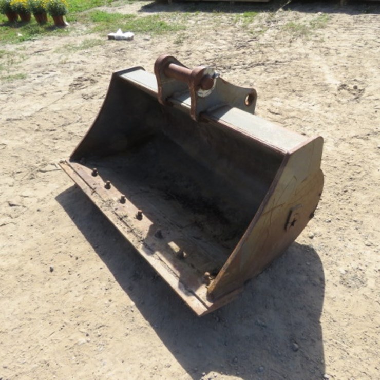 EXCAVATOR DITCHING BUCKET