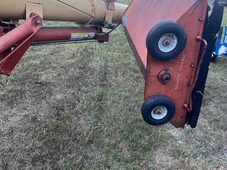 10-x-61-westfield-auger-with-mechanical-swing--hopper-image-18
