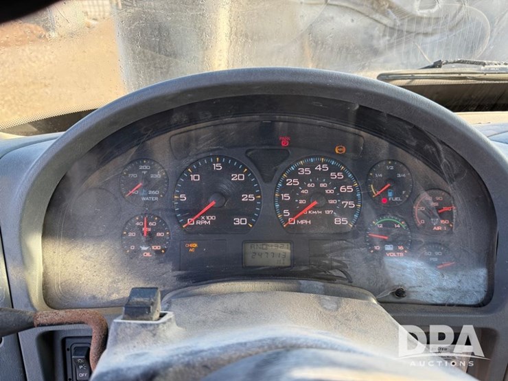 2002-international-durastar-4400-image-66