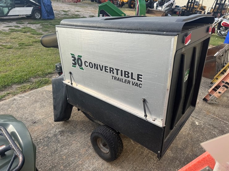 peco-x30-trailer-pull-leaf-vacuum-image-4