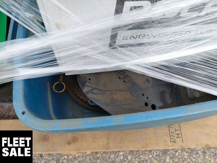 pallet-of-arctic-cat-snowmobile-parts-image-2