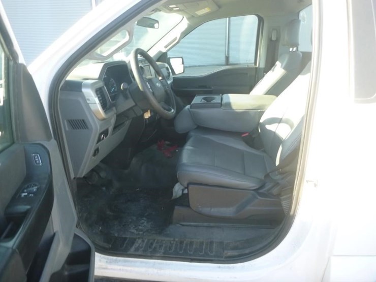 2021-ford-f150-image-7