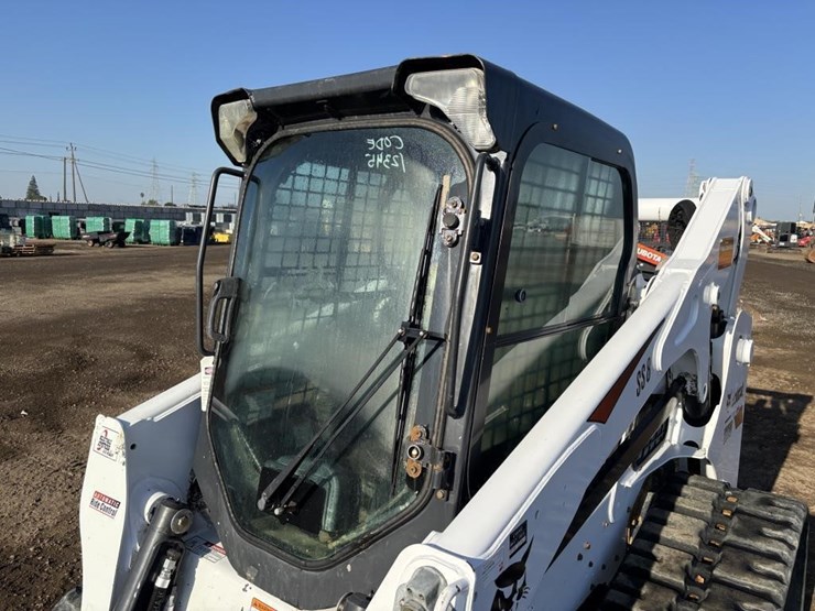 2021-bobcat-t770-image-19