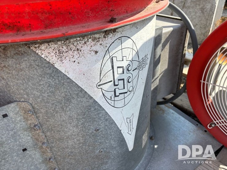 ffi-bin-fans-(dr12310)-image-2