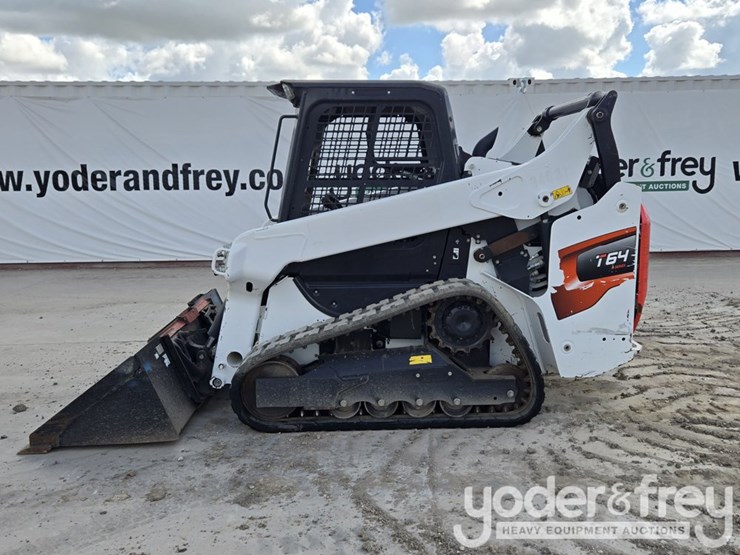 2022-bobcat-t64-image-2