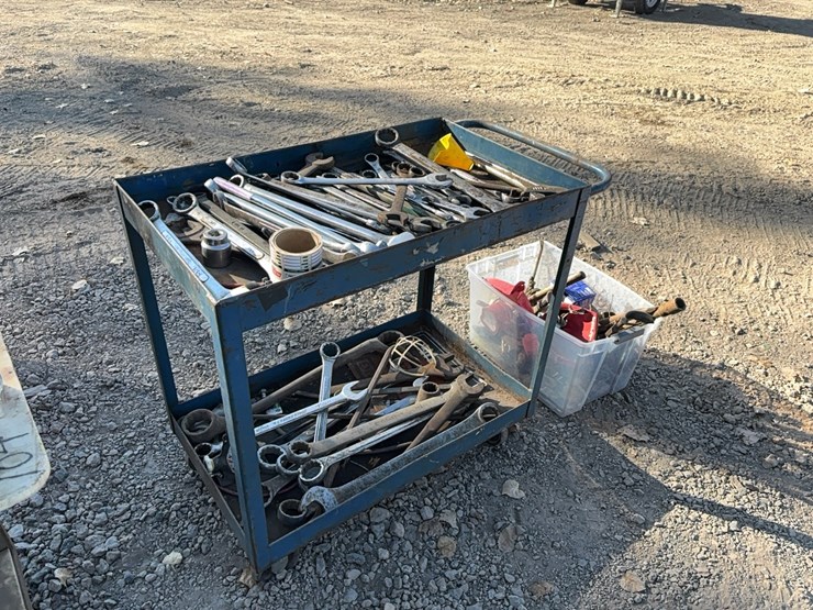 2-shelf-shop-cart-with-contents:-quantity-of-combination-wrenches-up-to-1-3/4in.-support-equipment-image-2
