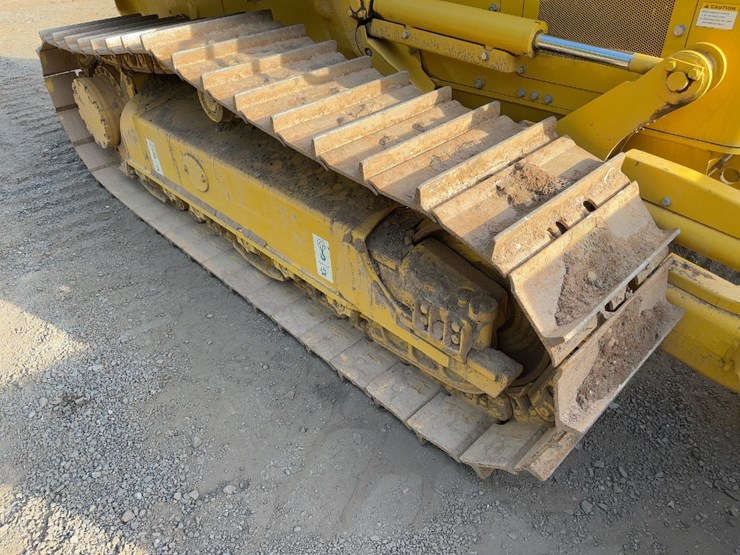 2023-komatsu-d39ex-24-image-15