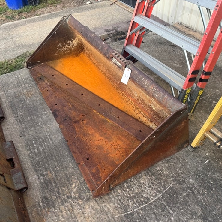 72 SKID STEER BUCKET BUCKET HAS DAMAGE TO BOTTOM"
