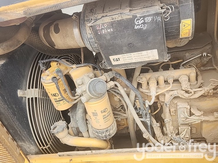 2008-caterpillar-d3k-lgp-image-10