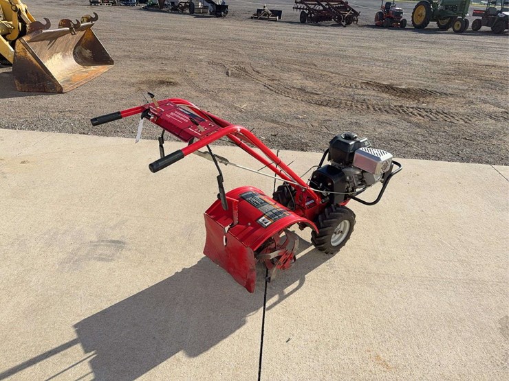 troybilt-walk-behind-rototiller-image-3